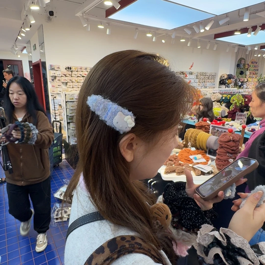 蓝色拜拜夹哦哦哦哦哦kt