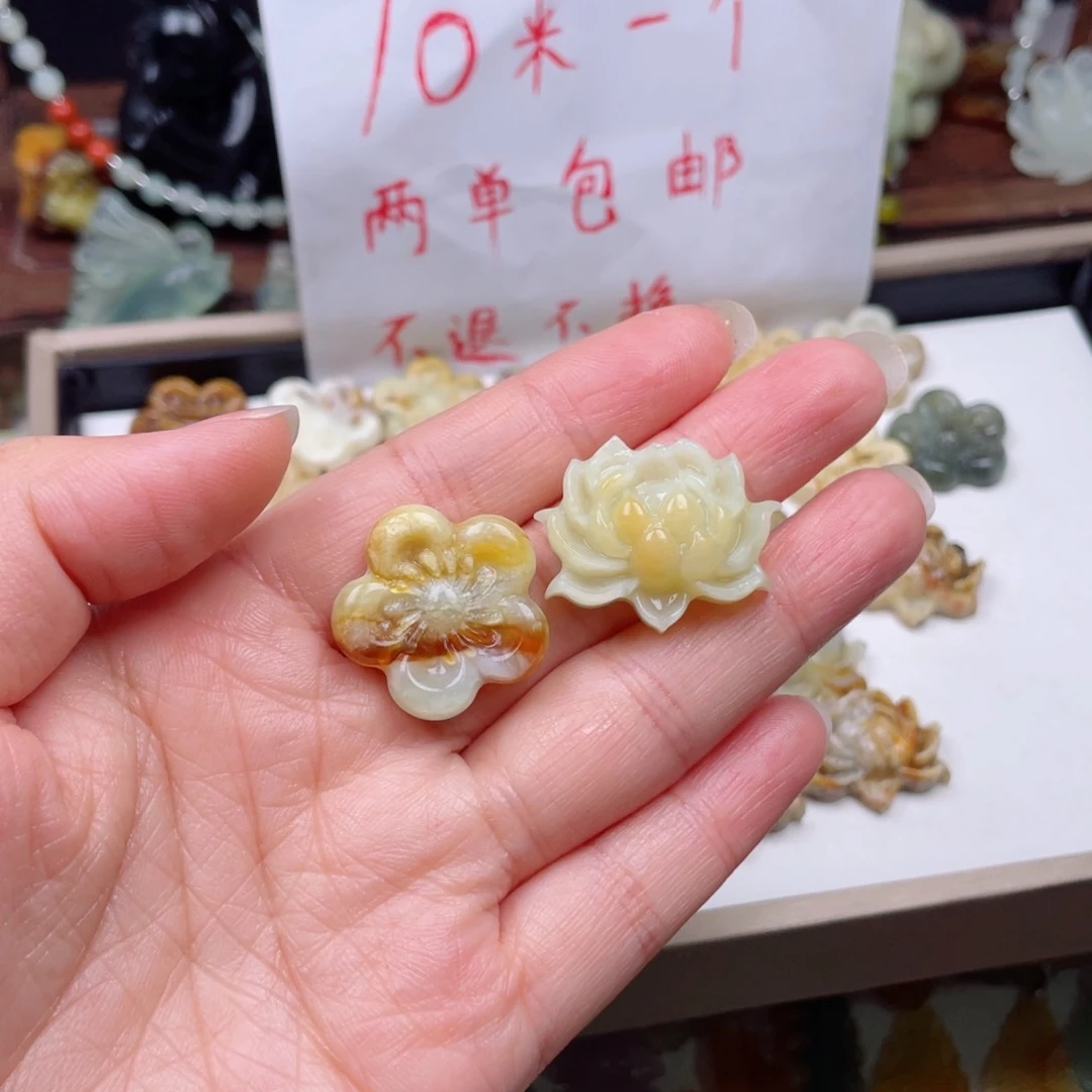 稀***灵蛇纹石玉未镶嵌颈饰