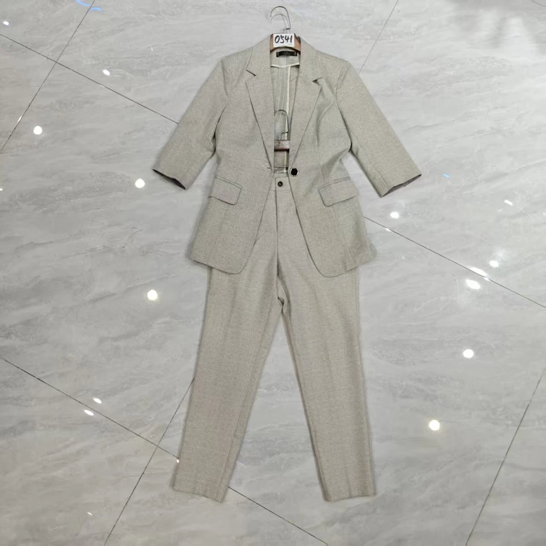 0541时尚西装百搭小西装一粒扣轻职风印花设计师夏季七分袖