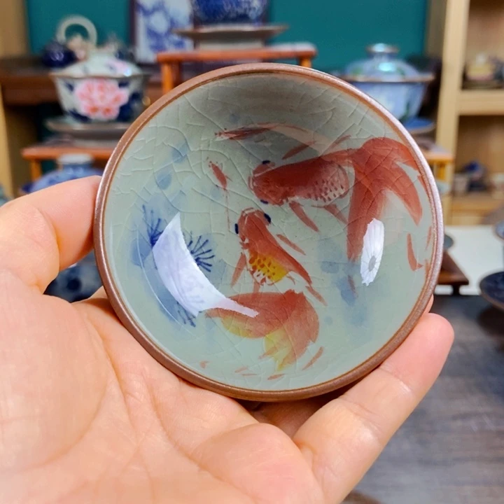 瓷片手工制作工艺精湛等