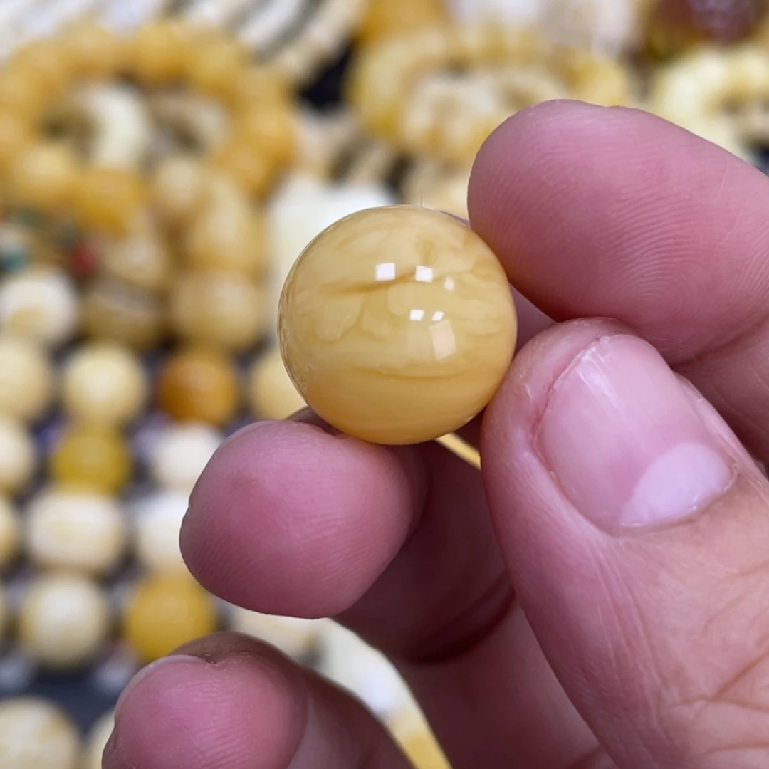 未镶嵌琥珀珠宝奇石15.4mm浓蜡