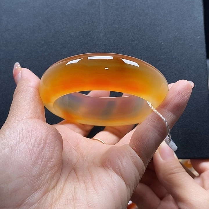 玛瑙/玉髓未镶嵌手镯60