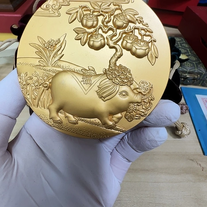其他普通金属生肖猪中国投资公司铜章