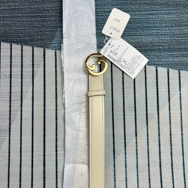 未使用 GUCCI/古驰 白色金扣双G腰带