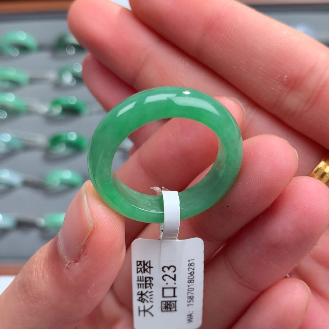 翡翠戒指未镶嵌天然