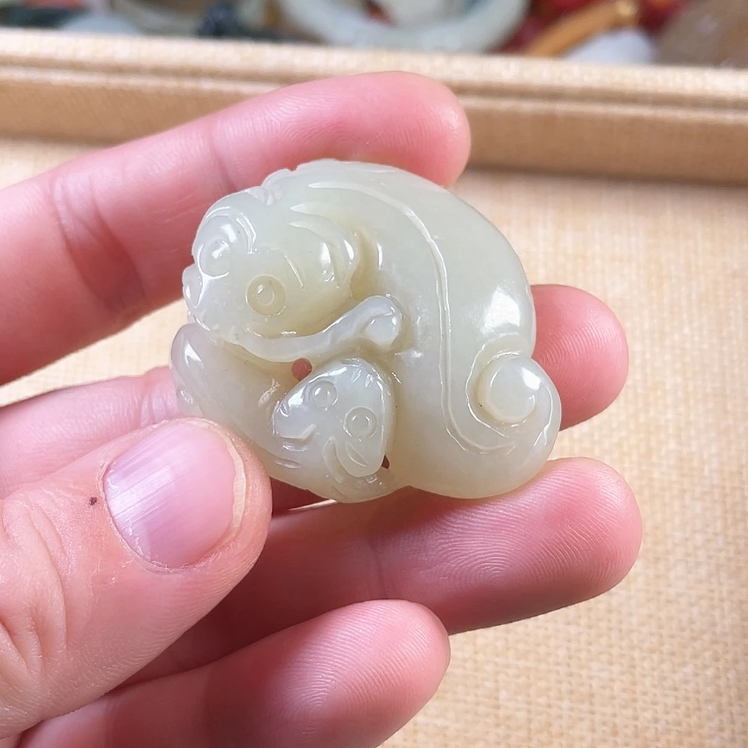 和田玉（糖玉）颈饰未镶嵌