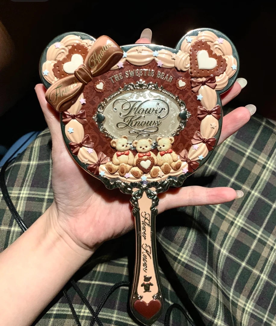 甜心小熊手持镜子甜美风高颜值