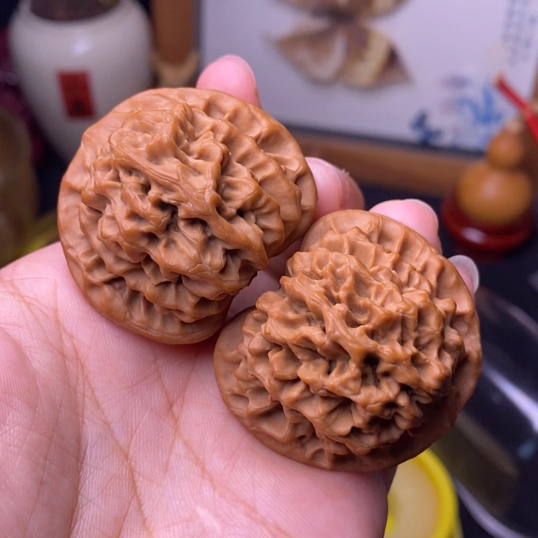 文玩核桃把件40秦闷