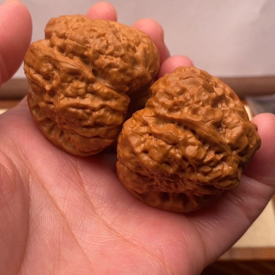 【闪购商品】把件文玩核桃E****?边43左右