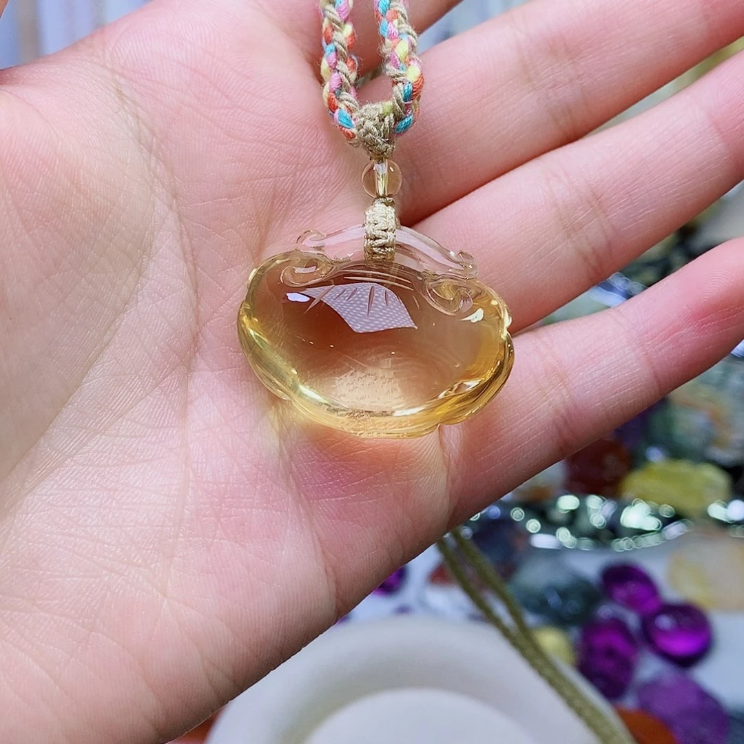 未镶嵌吊坠(赠链)水晶A****宇