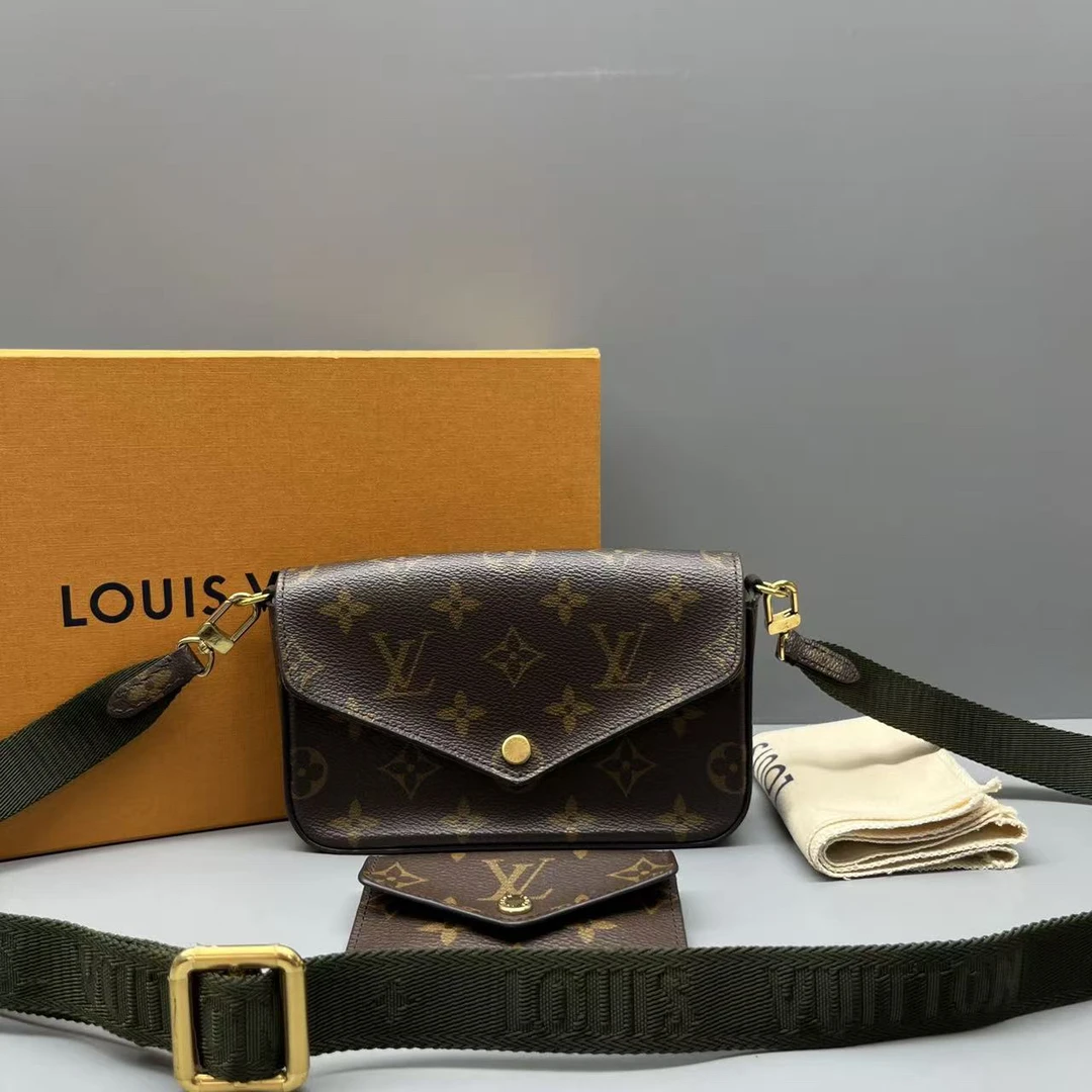 95新 LouisVuitton/路易威登 三合一斜跨包 尺寸17*10 SV16432