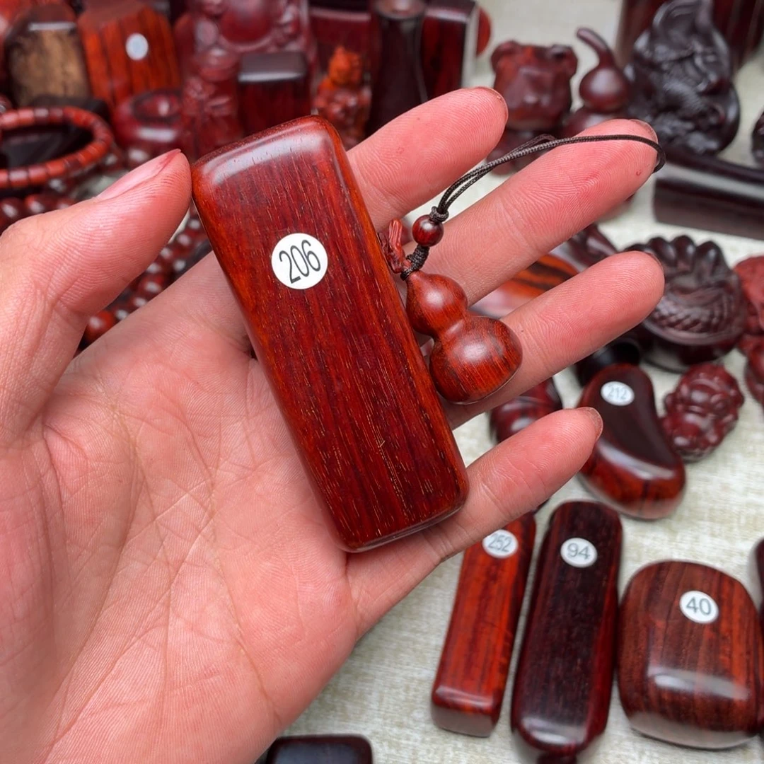 有***思檀香紫檀（小叶紫檀）