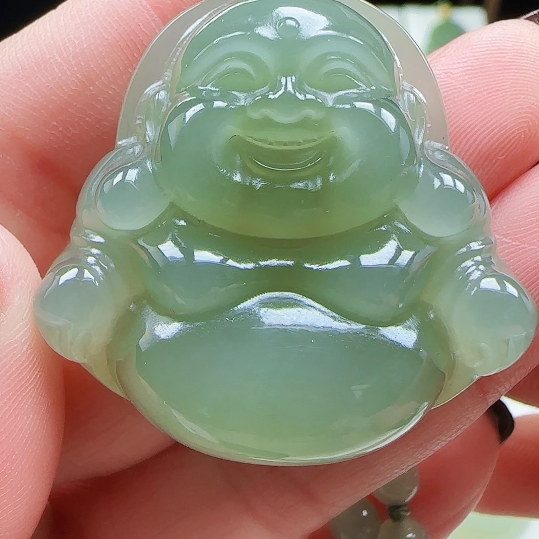 和田玉未镶嵌吊坠(赠链)