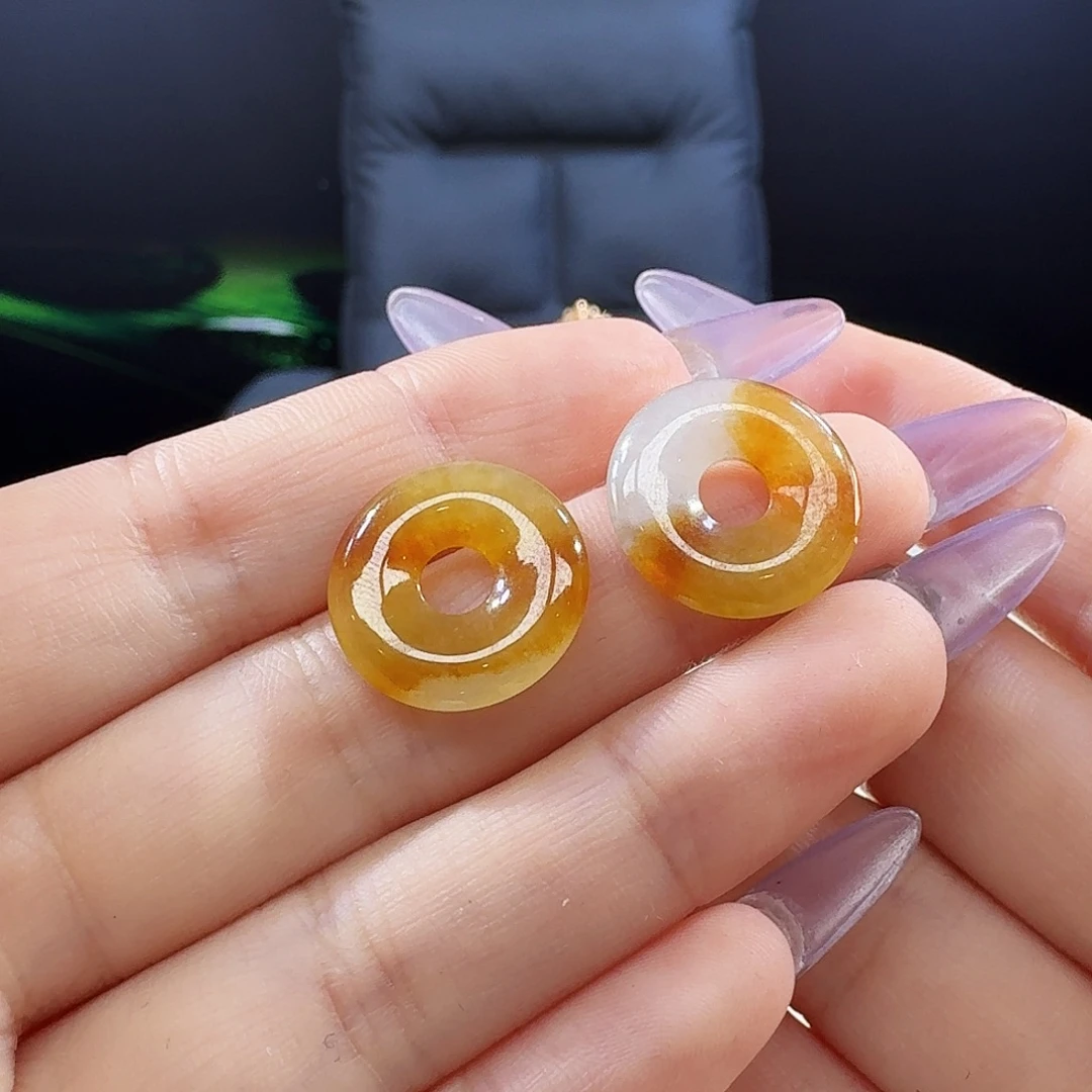 翡翠未镶嵌耳饰未镶嵌