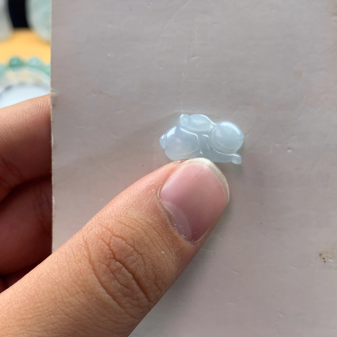 翡翠未镶嵌颈饰000