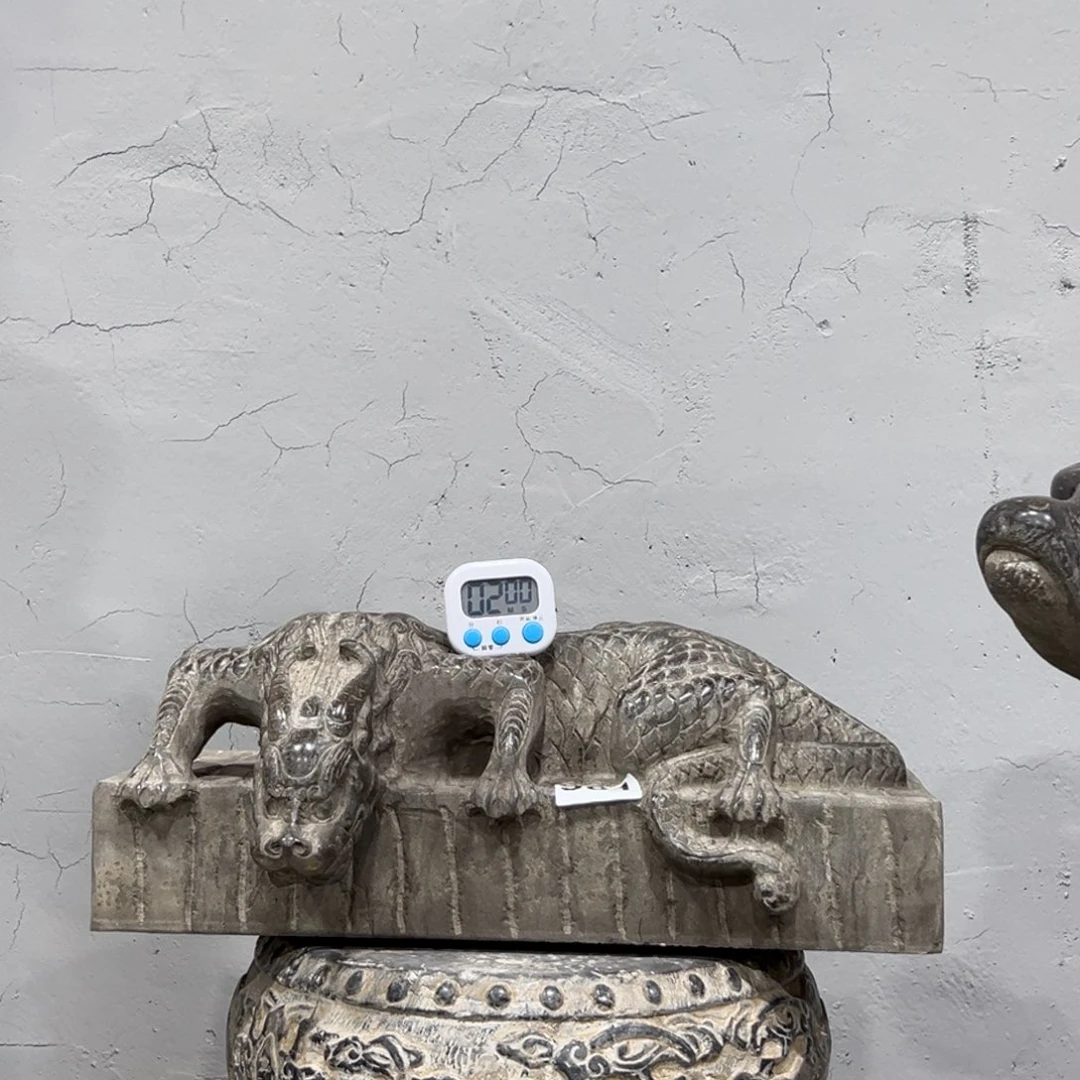 吸水兽黑青石材质