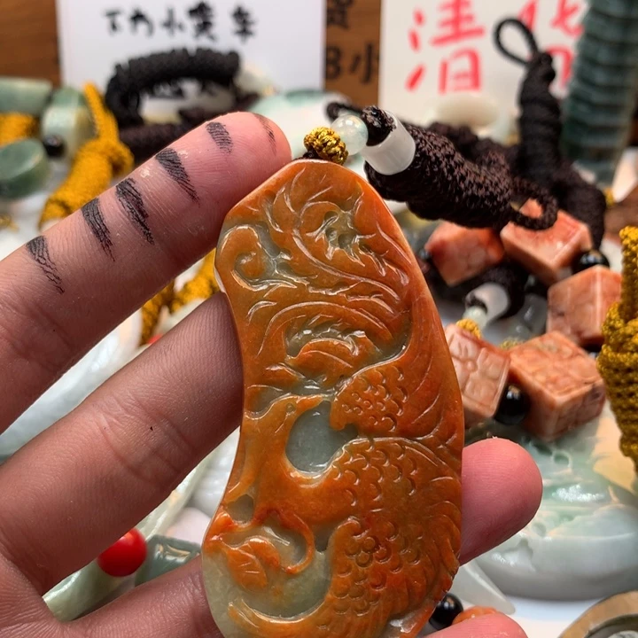 翡翠未镶嵌颈饰保真天然a货翡翠