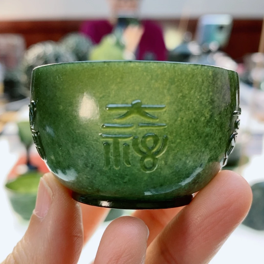 未镶嵌和田玉摆件