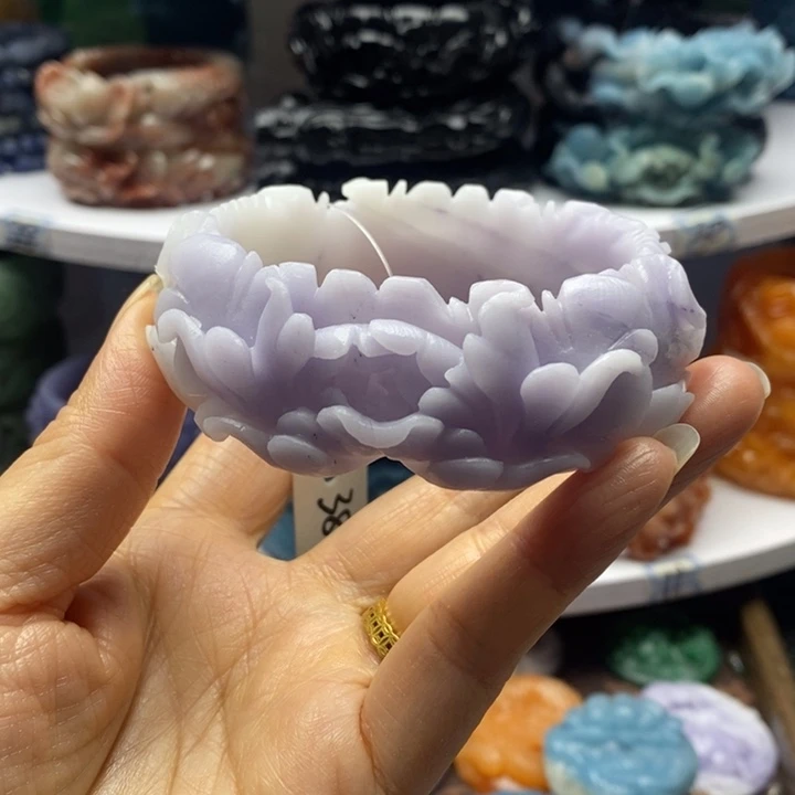 未镶嵌手镯石英岩玉