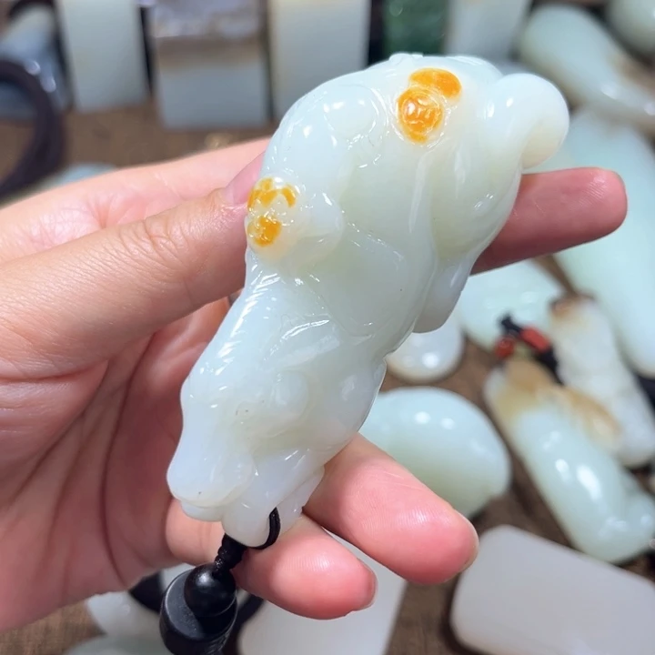 【闪购商品】和田玉未镶嵌颈饰