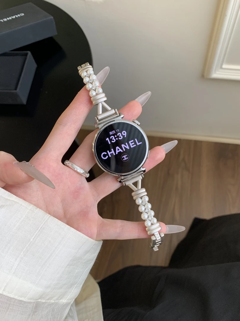 珍珠镶钻小香风适用华为GT5GT4GT3高级女watch5watch4watch3表带