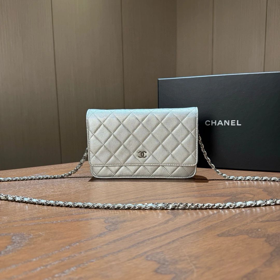 99新 Chanel/香奈儿 woc链条包 18开 尺寸19×12 yz