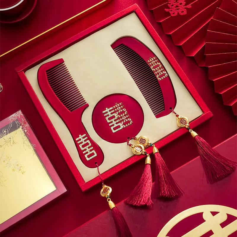 结婚喜梳婚礼陪嫁全套套装红色礼盒新人新娘礼物婚庆女方龙凤物品