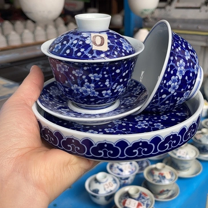 青花釉下彩盖碗杯子壶承