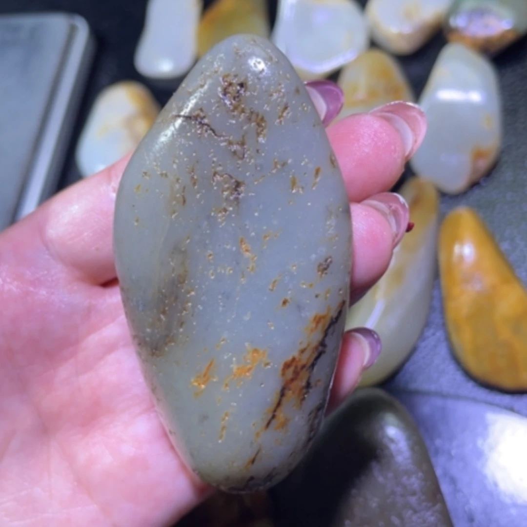【闪购商品】颈饰未镶嵌和田玉