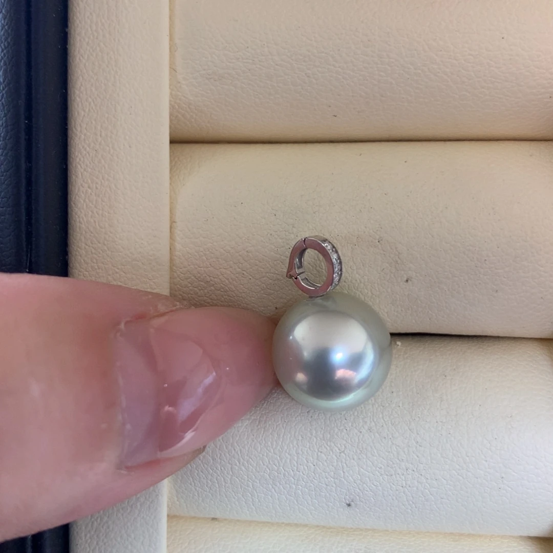 海水珍珠18K金镶嵌颈饰