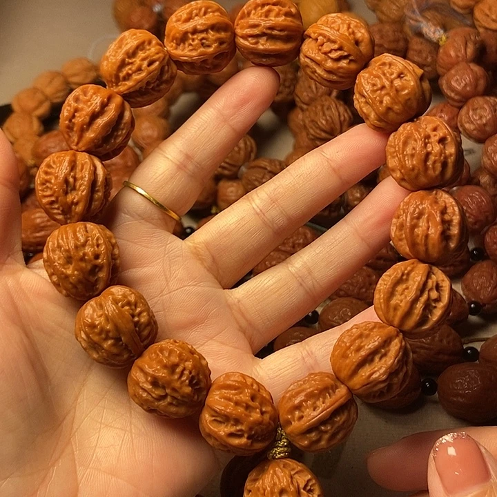 文玩核桃手串京八棱