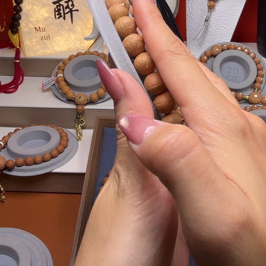 凤眼菩提吊坠菩提818