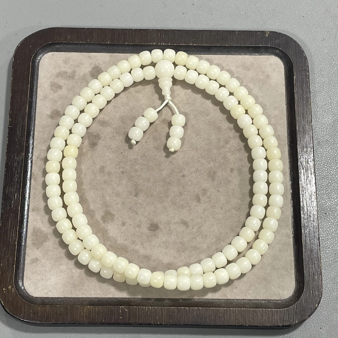 P103菩提卡0.8老型多圈手串（底色多样性，发货发其一）