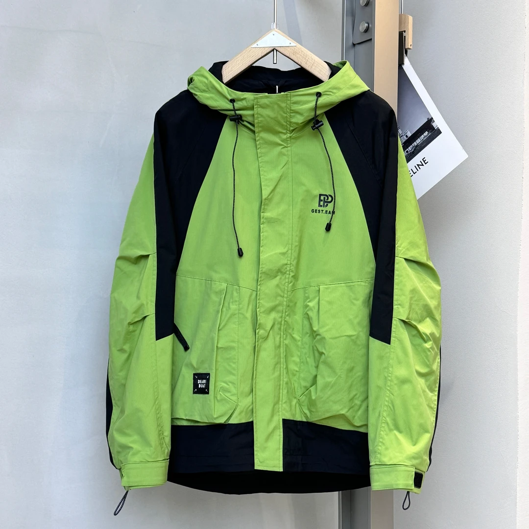 AW.2025绿色.冲锋衣撞色外套情侣款搭配Z-3369