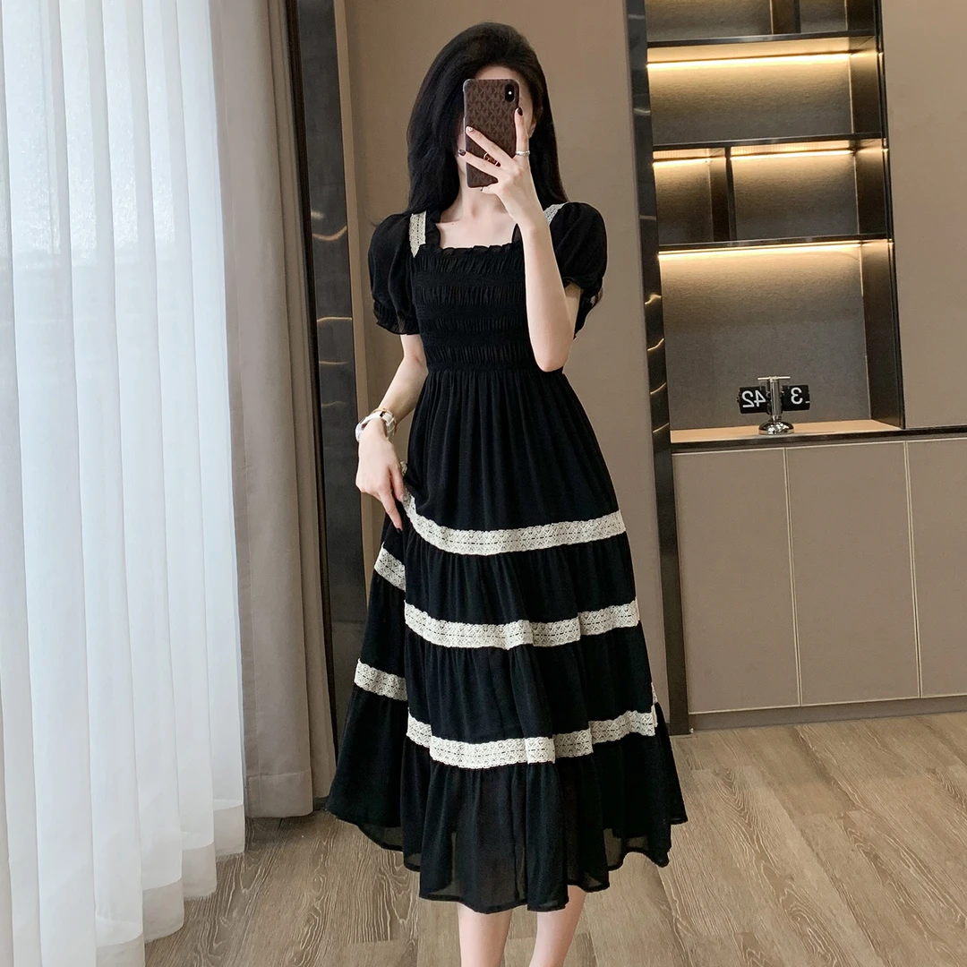 黑色连衣裙女夏季2025新款气质收腰显瘦方领茶歇法式赫本风小黑裙