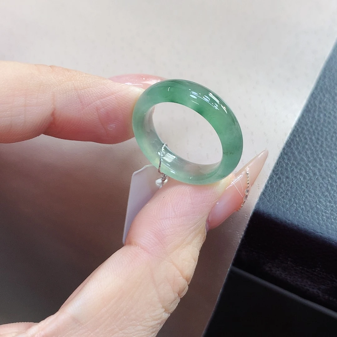 未镶嵌戒指翡翠N***?17号