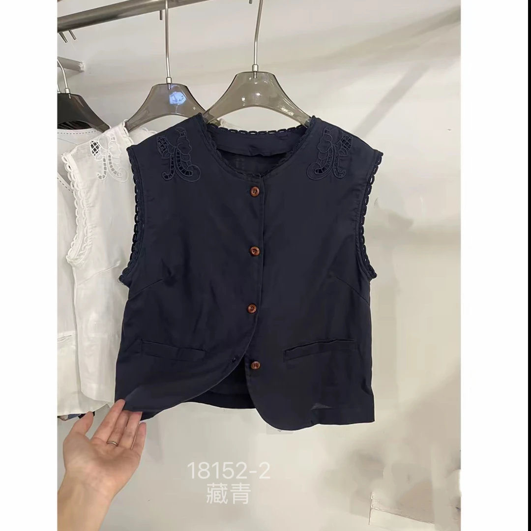 18152-2 藏青色 SANFAN  新款镂空钩花无袖上衣