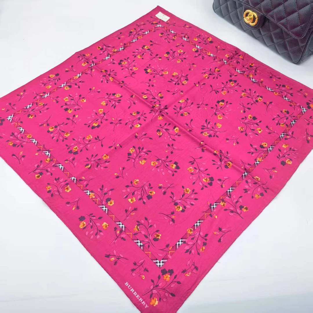 99新 BURBERRY/博柏利 海囤/巴宝莉/丝巾/yy08792