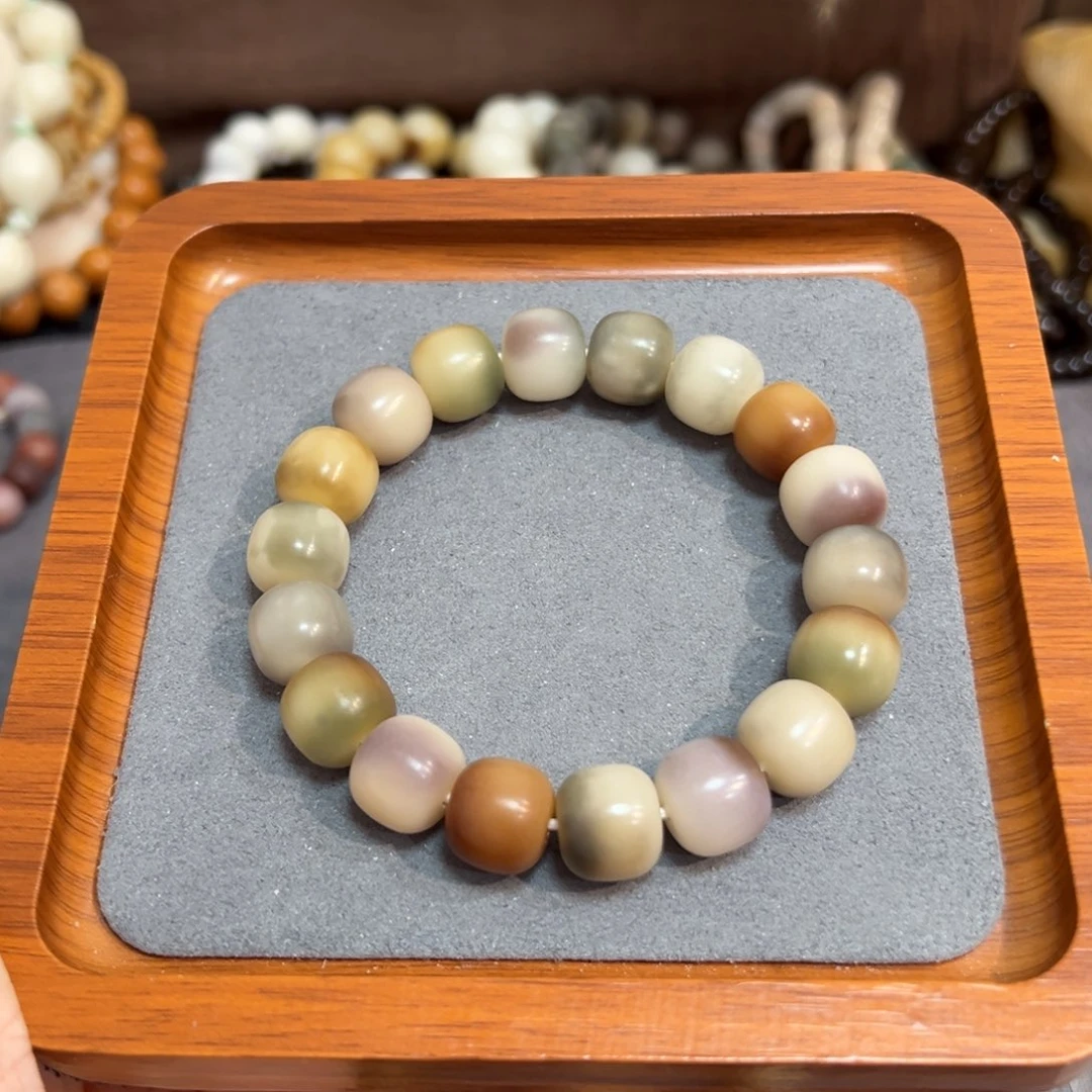 笑***享吊坠菩提根/象牙果253风信子微瑕