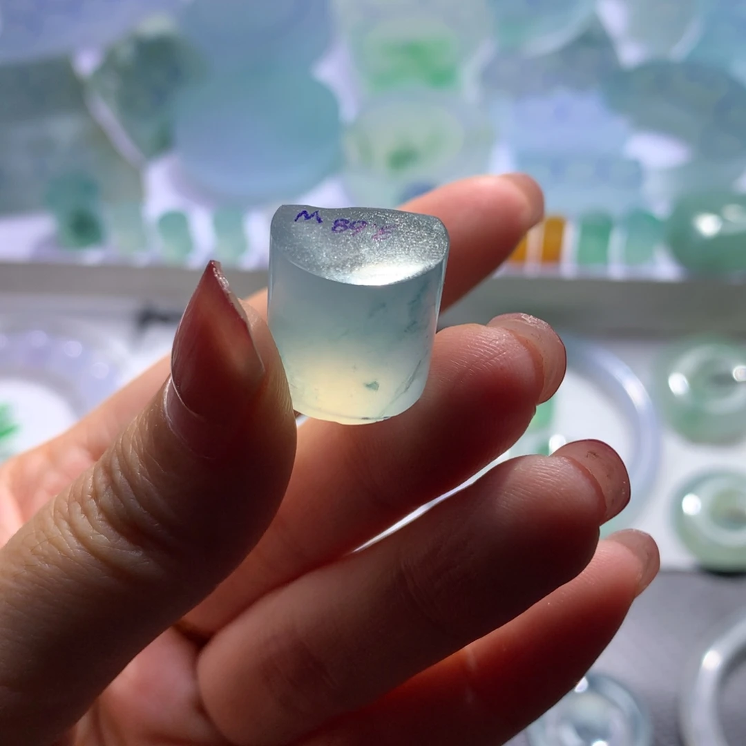 定制翡翠未镶嵌福利