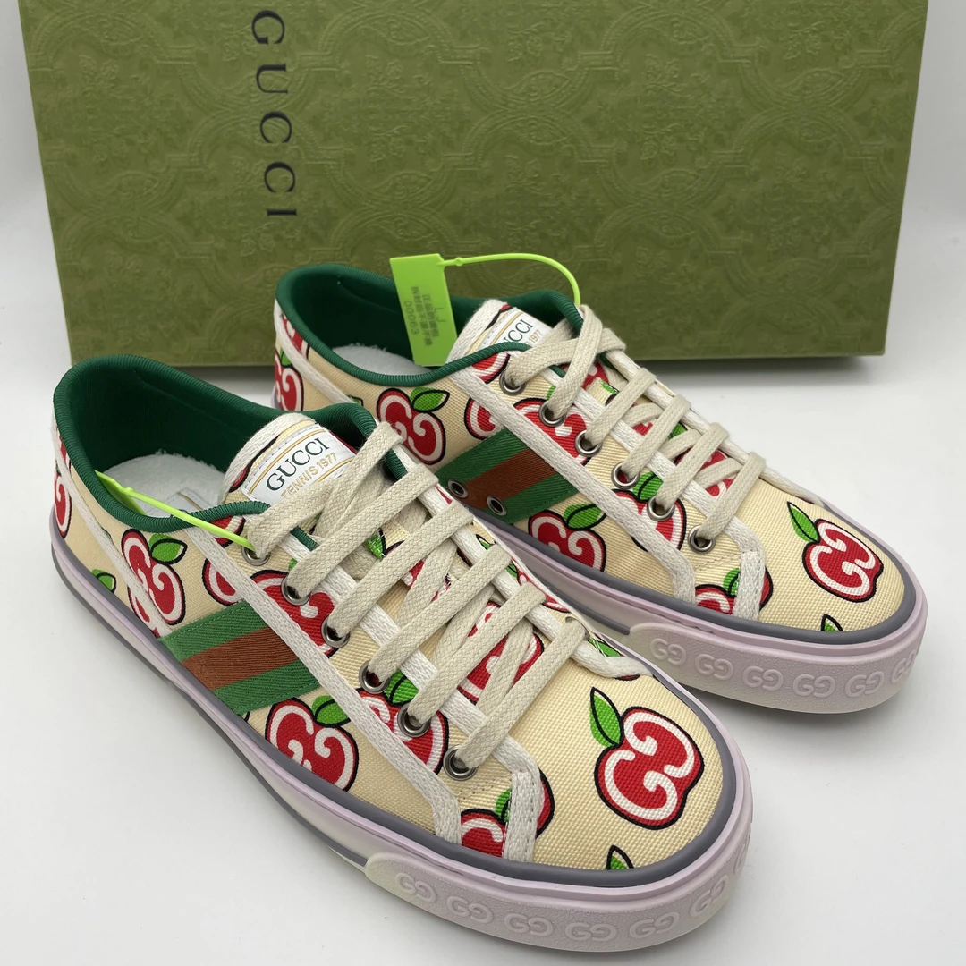 未使用 GUCCI/古驰 38欧码/1977系列苹果图案黄色时尚板鞋/全套