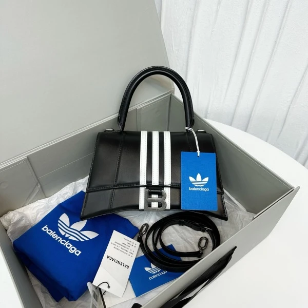 包包/巴黎世家/95新/250619QR0018