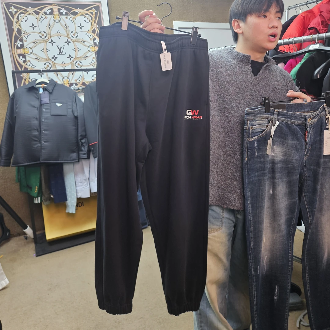 未使用 Balenciaga/巴黎世家 巴黎世家黑色休闲裤