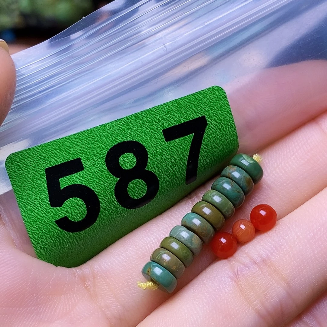 未镶嵌南红玛瑙珠宝奇石