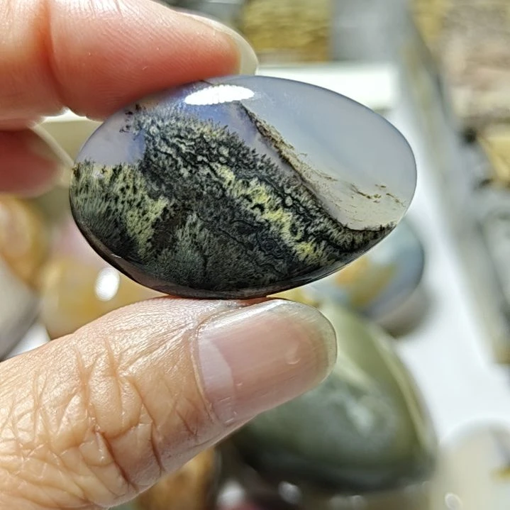 玛瑙/玉髓未镶嵌珠宝奇石