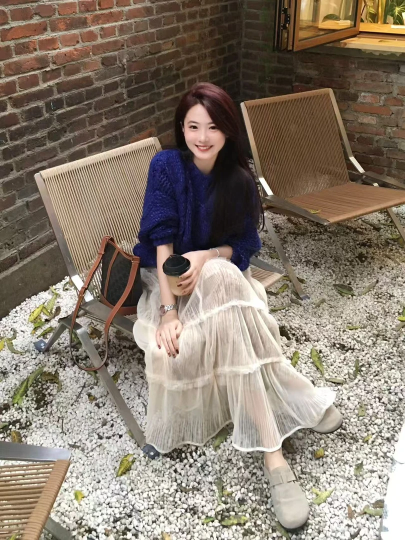 2025秋季新款韩系气质圆领蓝色针织衫复古网纱拼接蕾丝半身裙套装