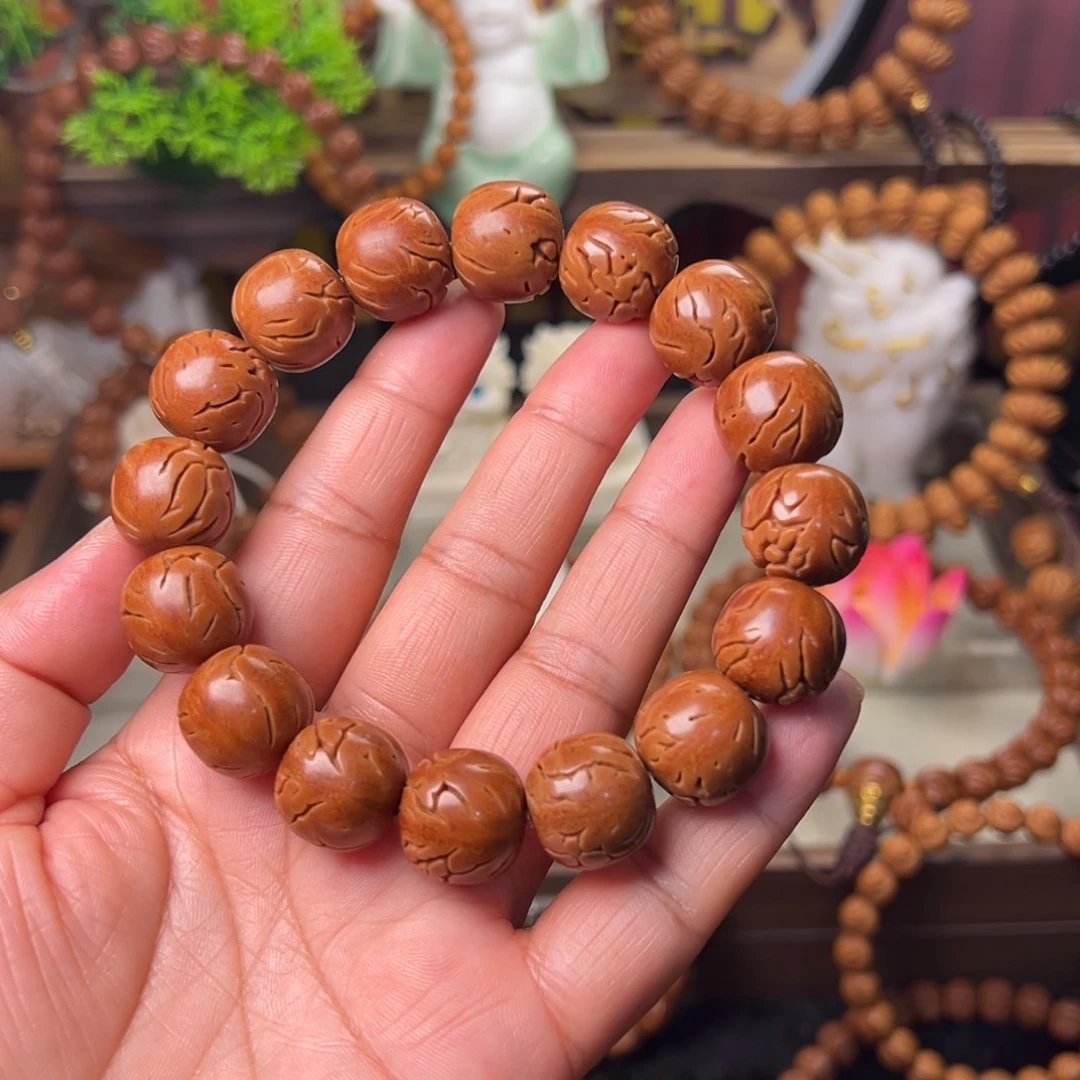 上***南桃核手串老型手串16