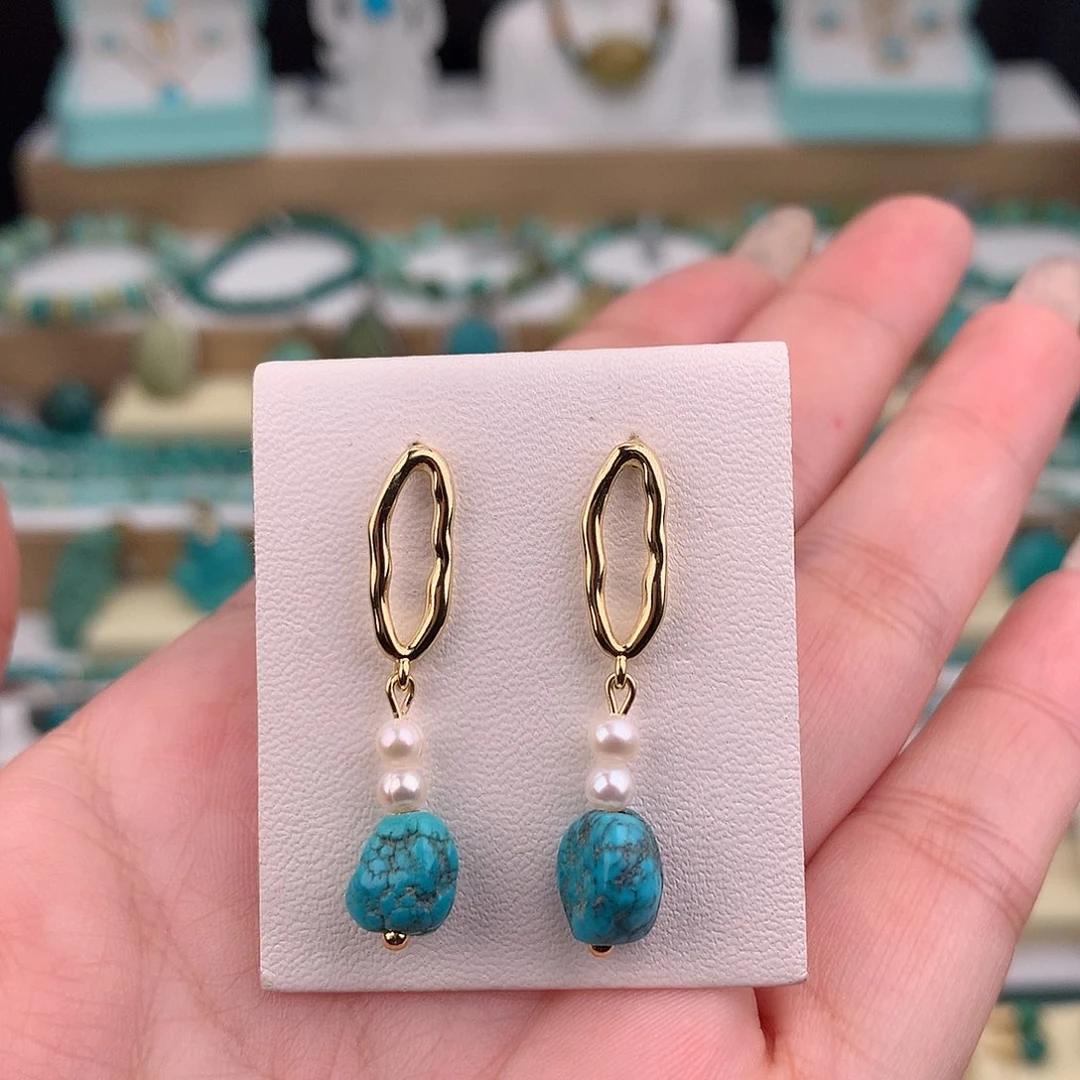 绿松石未镶嵌耳饰