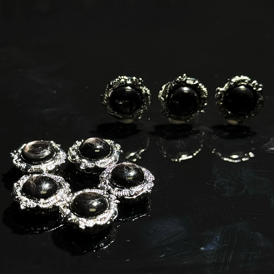 SJ226 金运圆牌吊坠-多样性发其一