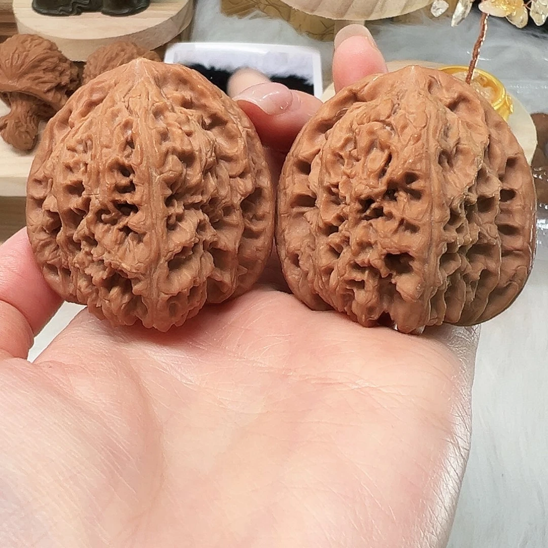 桃核把件43精品南疆石